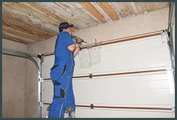 Two Guys Garage Door Service Jackson, WI 262-290-3404 - sid-ser-gar-gr-43m